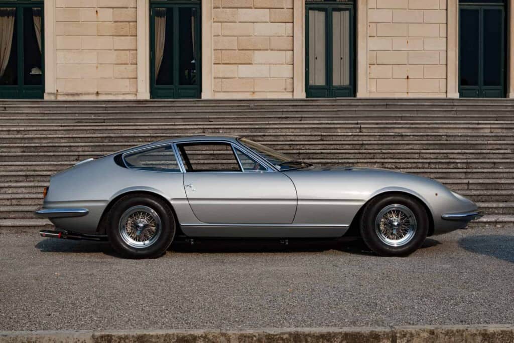 BBRモデル FERRARI 365 GTB4 Daytona Driven: Ferrari 365 GTB/4 Gp. IV Competition 'Daytona' | Classic