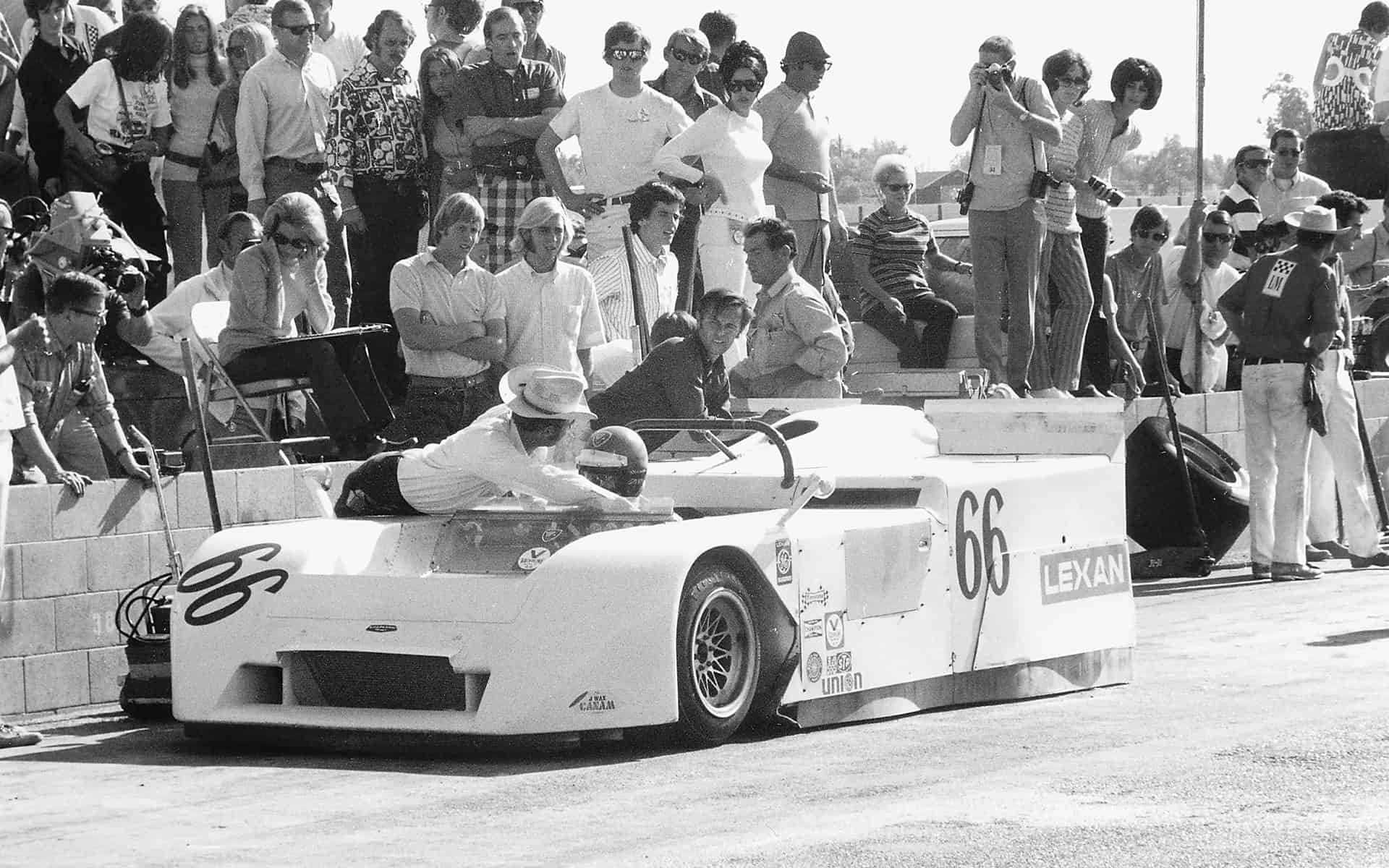 Thursday autos once again, with what was probably one of the craziest  racing cars with advanced tech for its time: the Chaparral 2J! This one  used vacuum to glue the car to