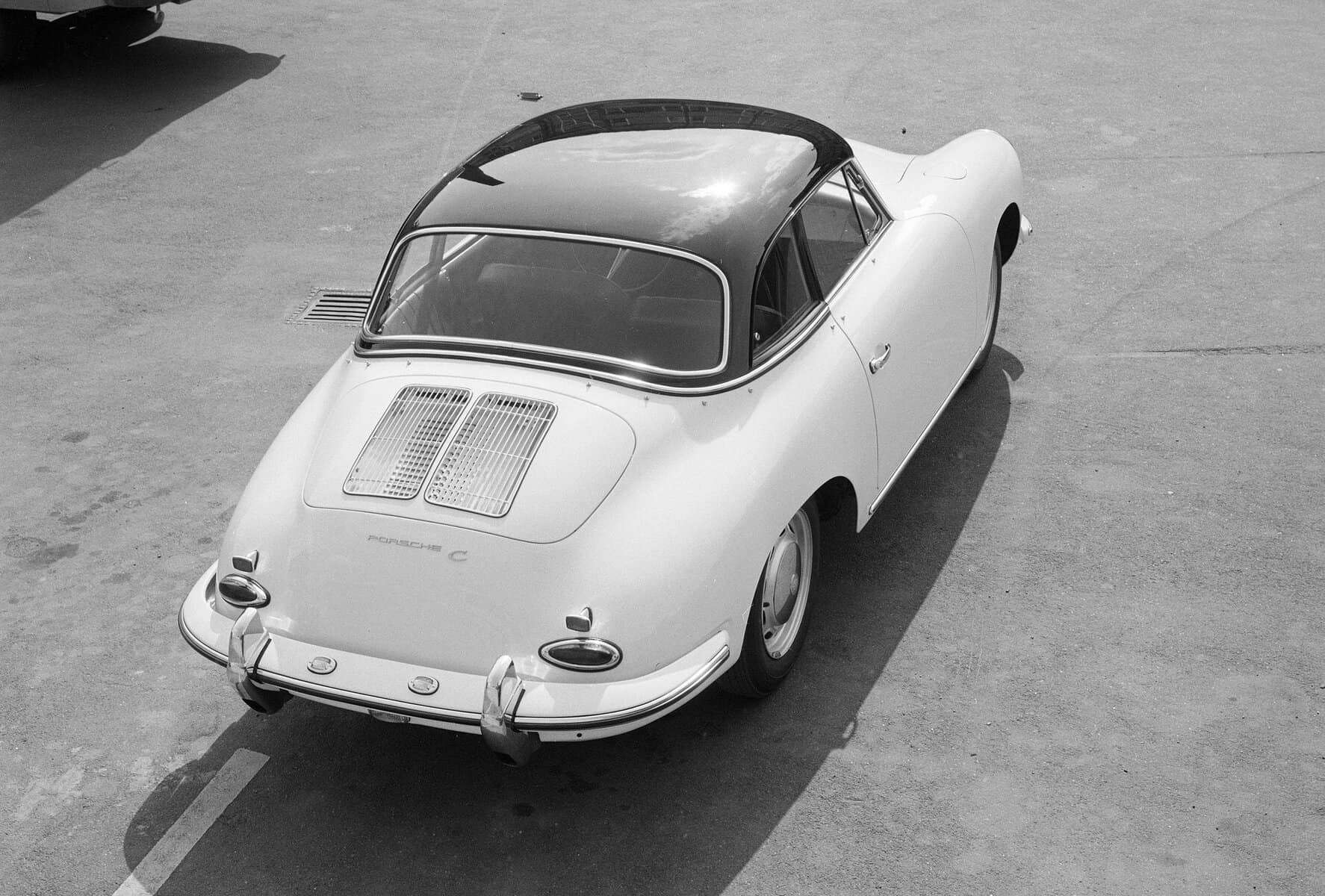 ミニチャンプス Porsche 356 Leichtll Coupe 予約】PORSCHE - 356 SL COUPE PLAIN BODY VERSION 1951